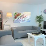 Apartaluz Marbella Costabella ,Satelite, Wifi, Pk